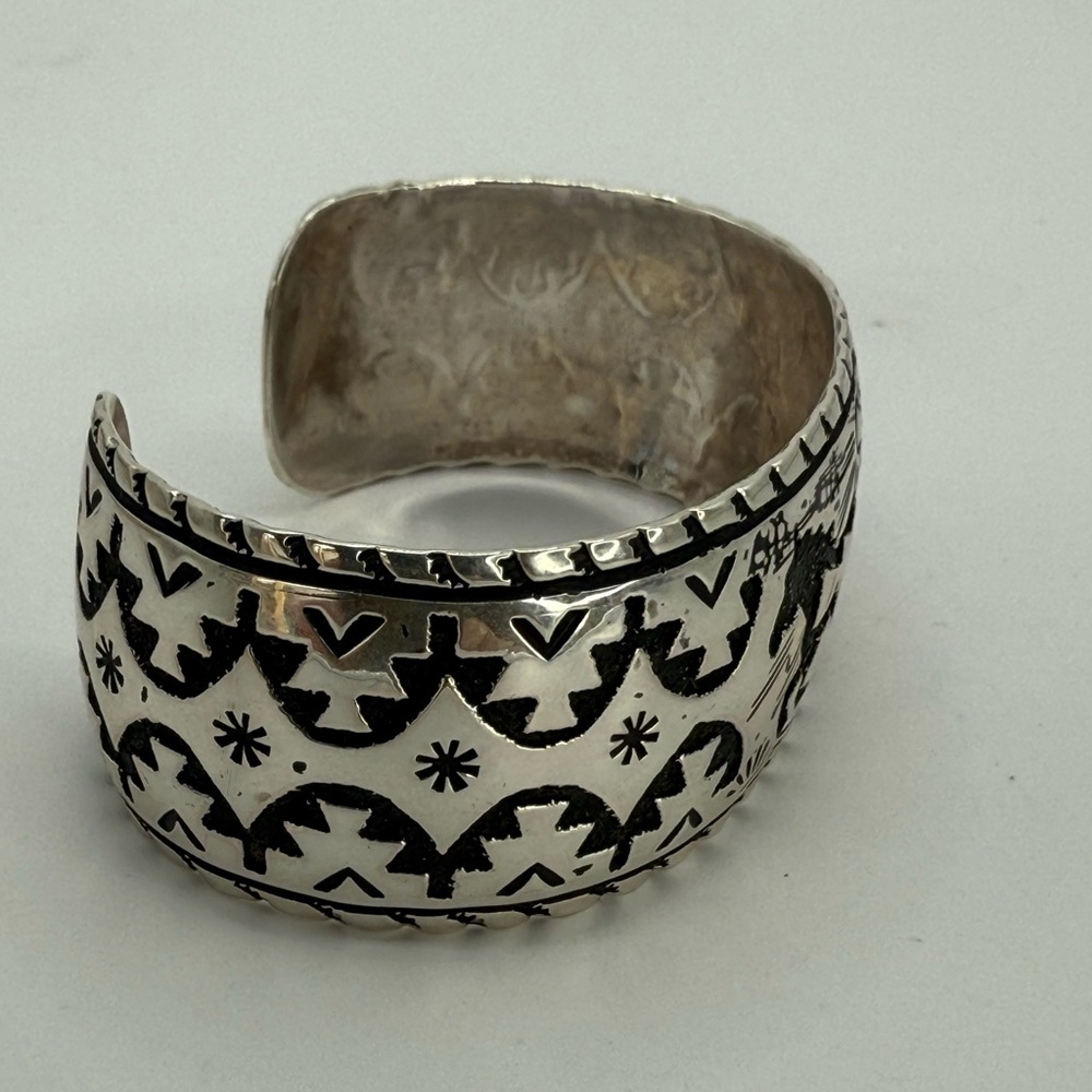 Navajo Sterling Silver Cuff Bracelet Story Teller Artisan Signed Richard Singer - Picture 6 of 9